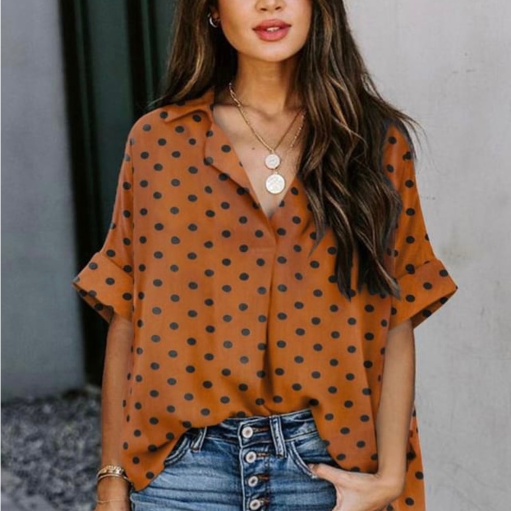 Rust and black top